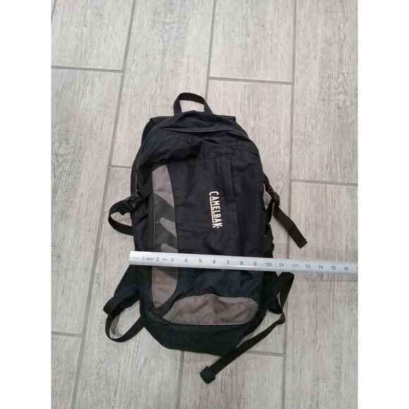 Camelback Cloud Walker  Backpack *No Bladder* Hiking Running Camping Pack Bag - Picture 3 of 5